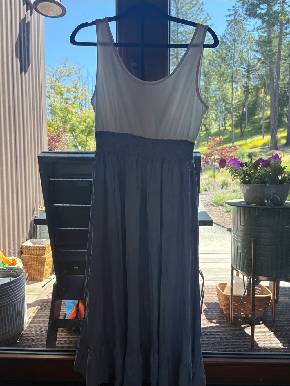 Sleeveless Two-Tone Maxi Dress in White and Blue